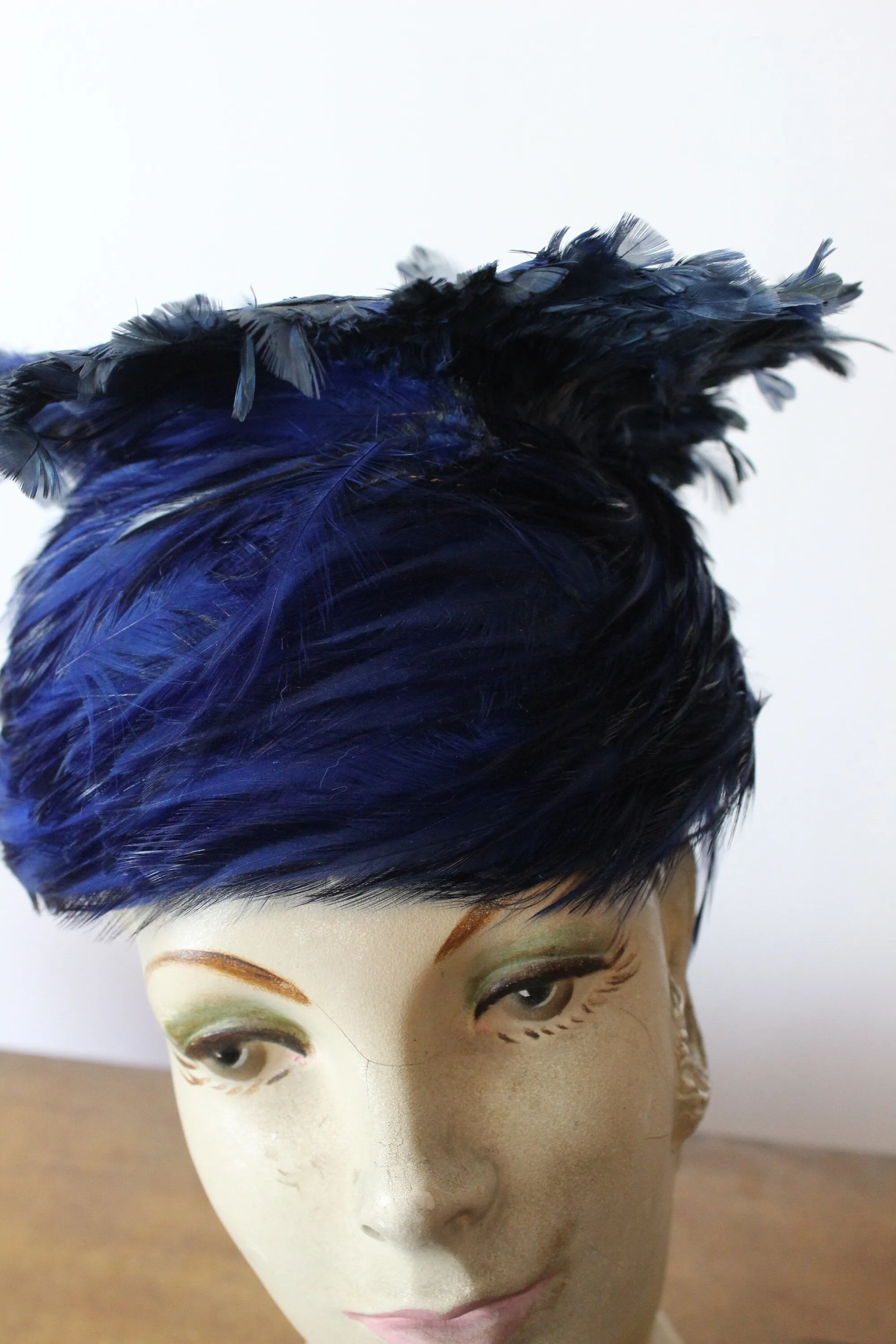 1950s BLUE feather STRUCTURED cap hat | new fall