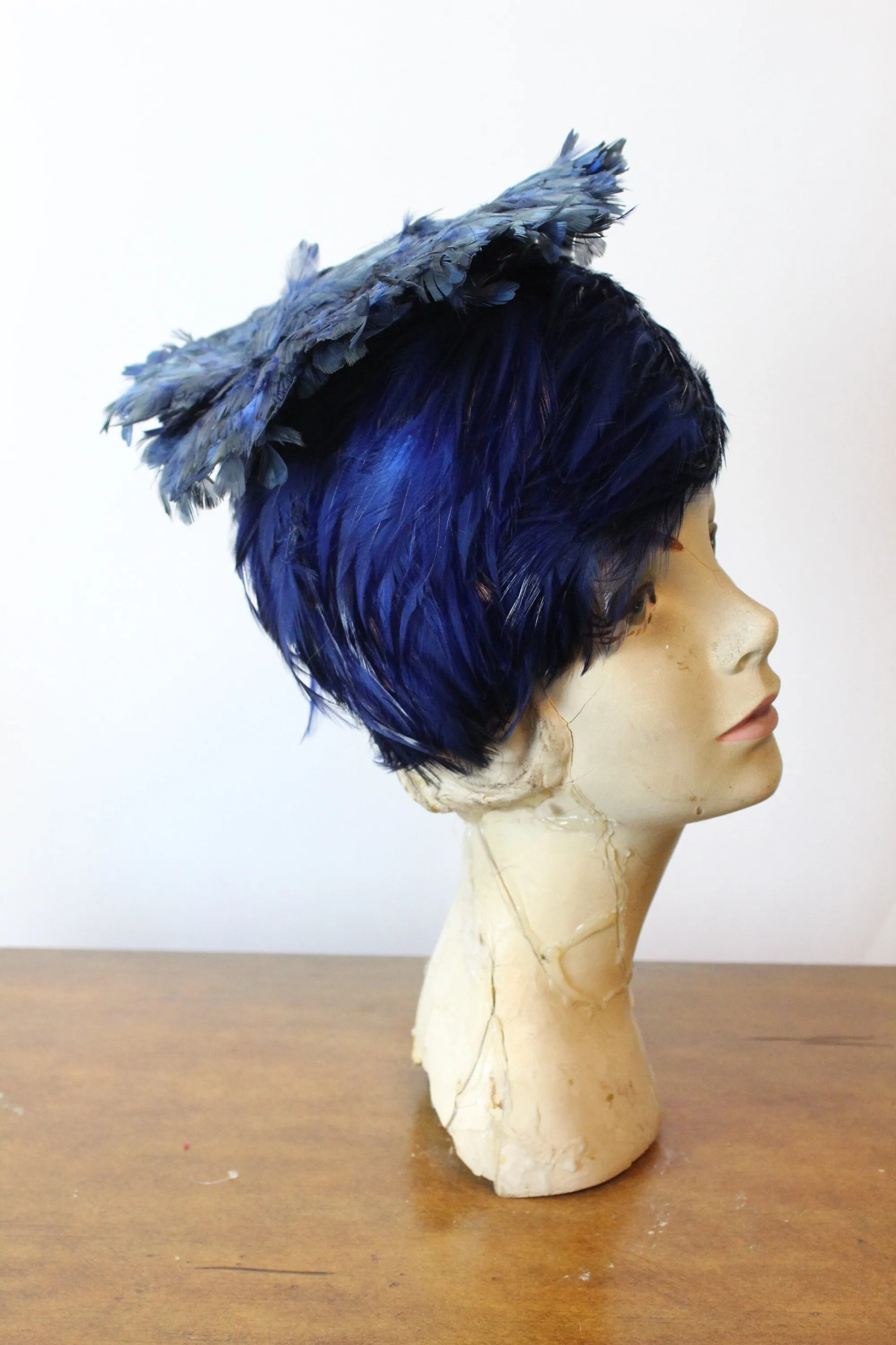 1950s BLUE feather STRUCTURED cap hat | new fall