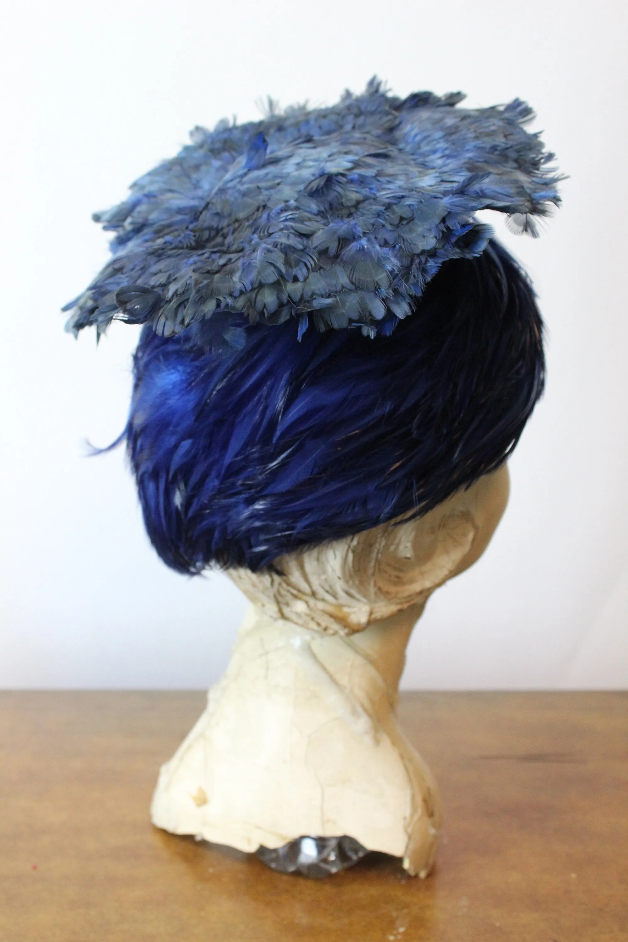 1950s BLUE feather STRUCTURED cap hat | new fall